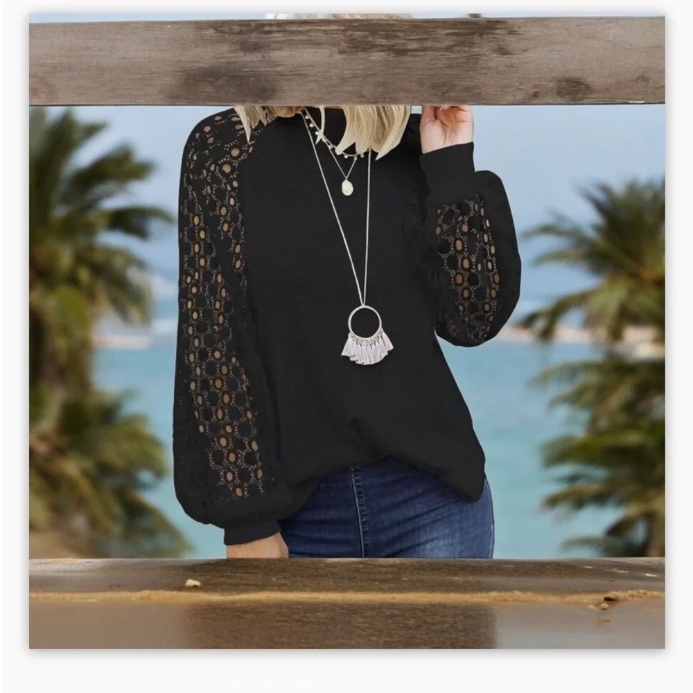 Micro star Women’s Black Lace-Crochet Detail on Sleeve Top -Sz Sm-NWOT🖤☀️ - Picture 4 of 10